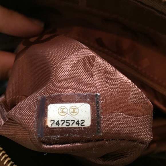 Chanel Surpique Bowler Bag Brown Calfskin - Picture 6 of 8